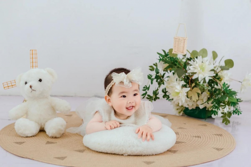 樟树宝宝大便浅黄色 樟树宝宝大便浅黄色